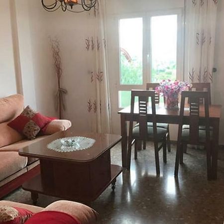 Piso Torre Del Mar Apartment Екстериор снимка