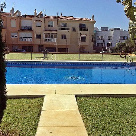 Piso Torre Del Mar Apartment Екстериор снимка